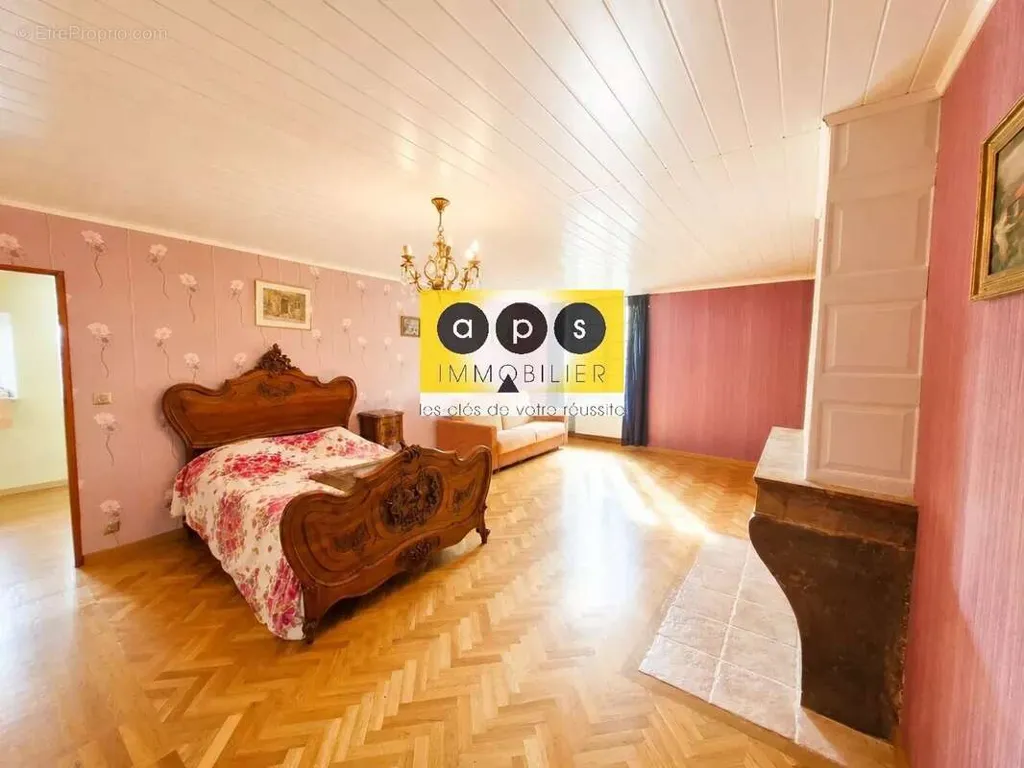 Chambres - Maison de Village en Pierre à 2 min d'Arbois