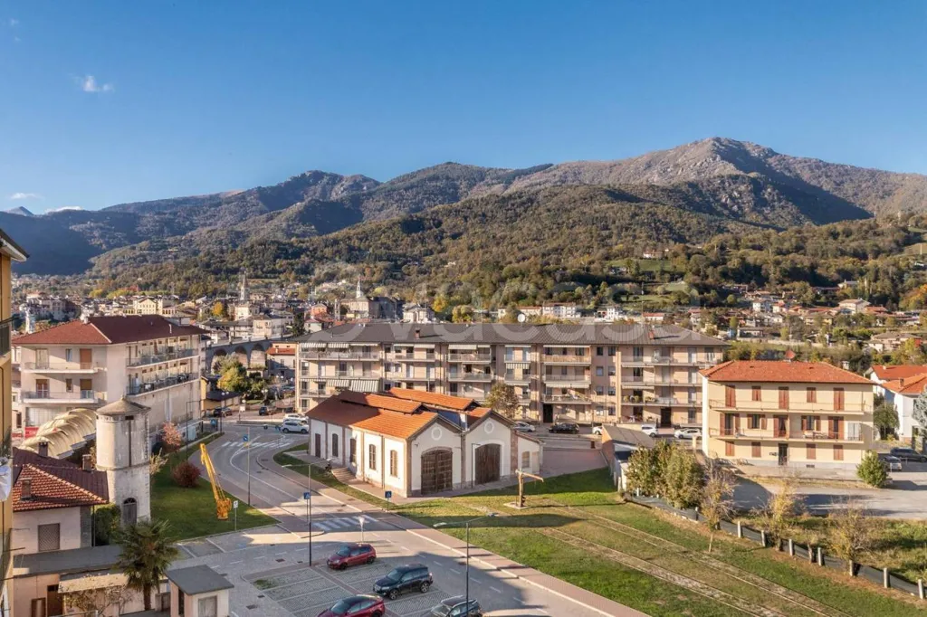 Balcon - Apartment with Balcony in Dronero