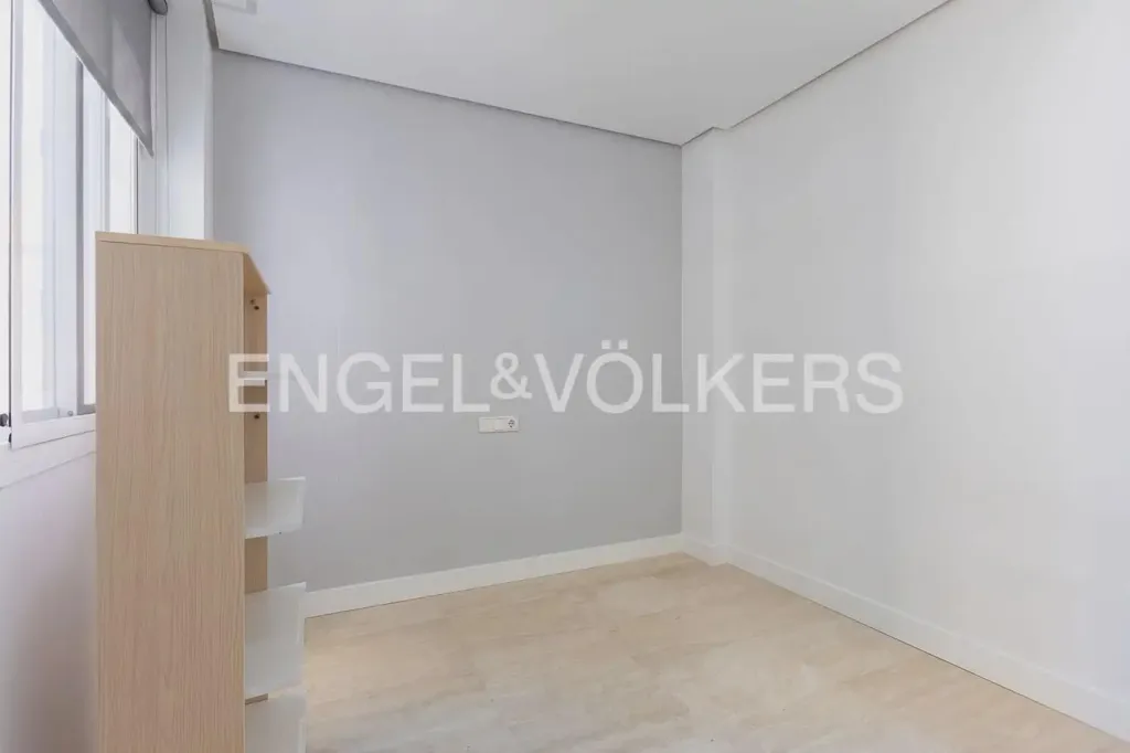 Chambres - Apartment with Balconies in Pla del Remei