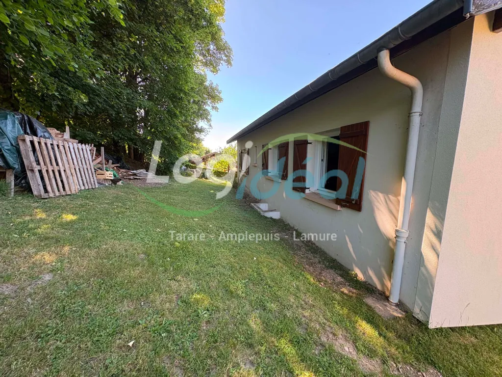 Aed - Villa with Garden in Poule les Echarmeaux