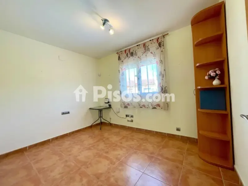 Toad - Chalet with Private Pool in El Vendrell