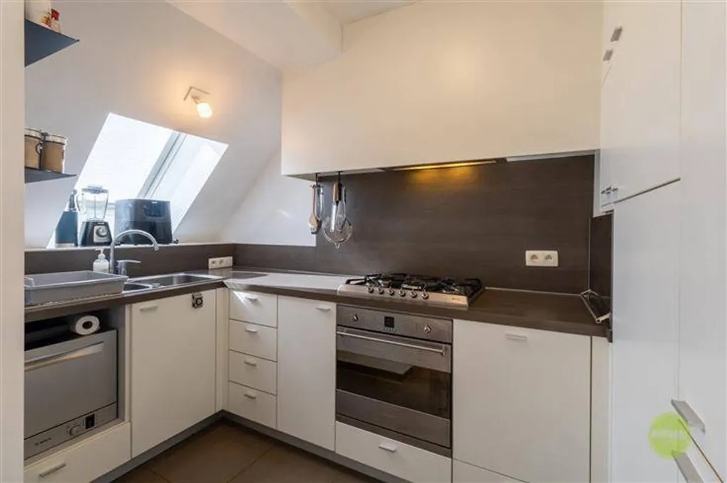 Cuisine - Appartement avec Terrasse et Piscine Solaire à Tessenderlo