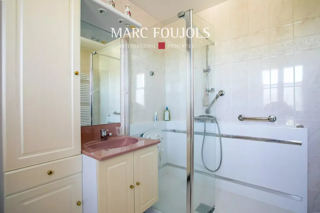 Salles de bain - Appartement de Luxe avec Terrasses à Chantilly
