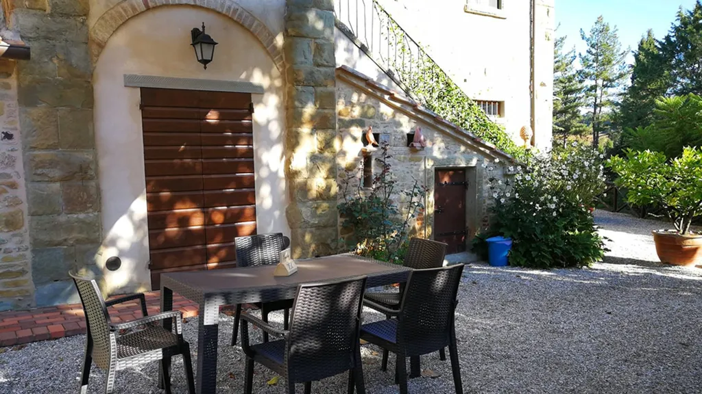 Terrazza - Historic Hamlet with Pool in Anghiari
