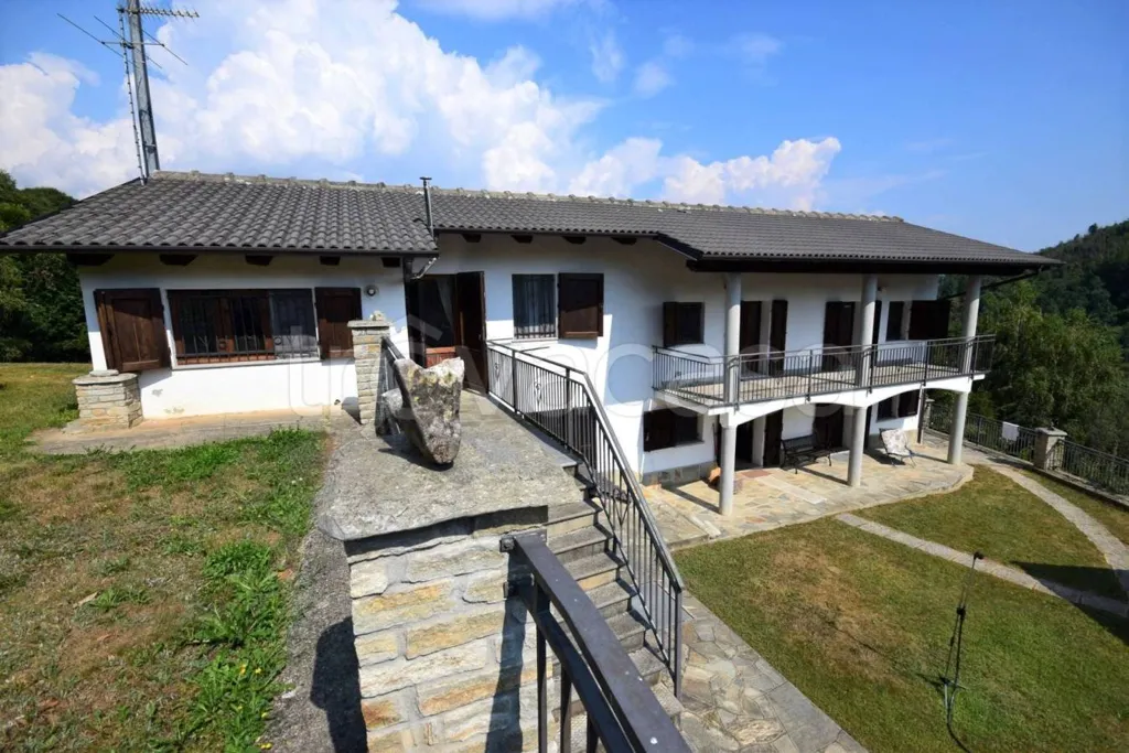 Esterno - Casa indipendente con giardino a Lusernetta