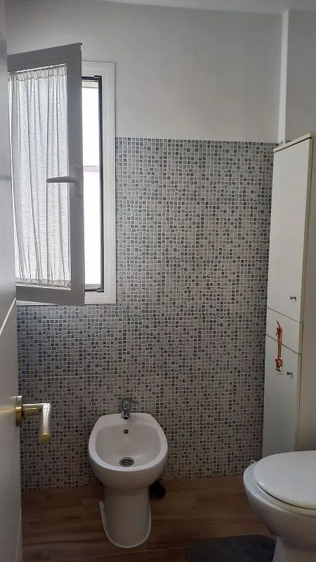 Salles de bain - TWO-Bedroom Flat with Terrace in Zubia
