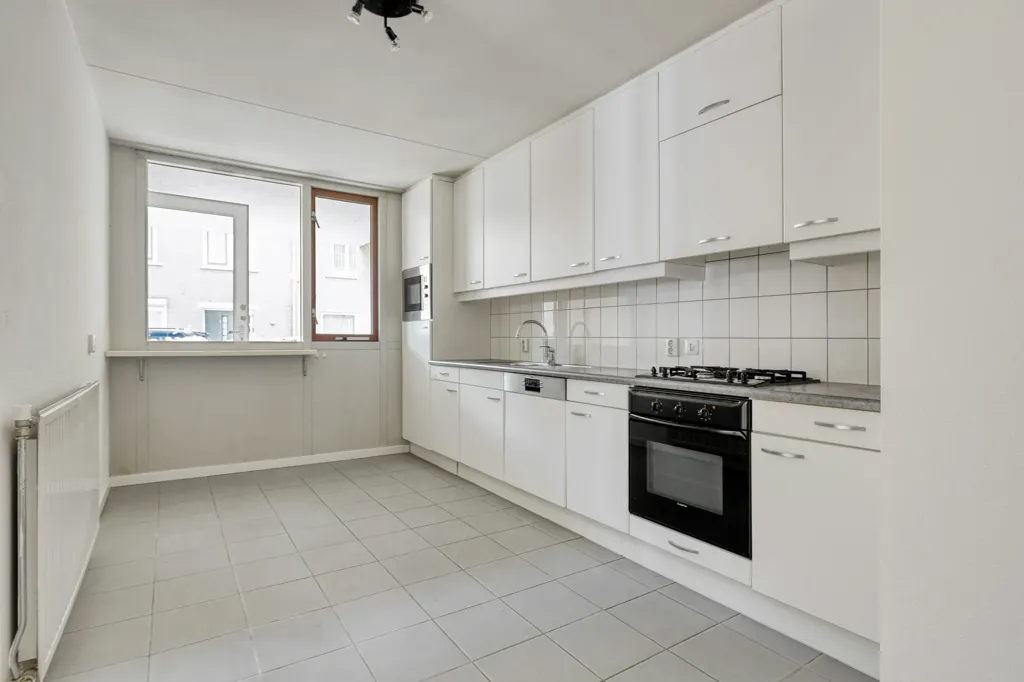 Cuisine - Galerij Flat with Balcony in Hulst Centre