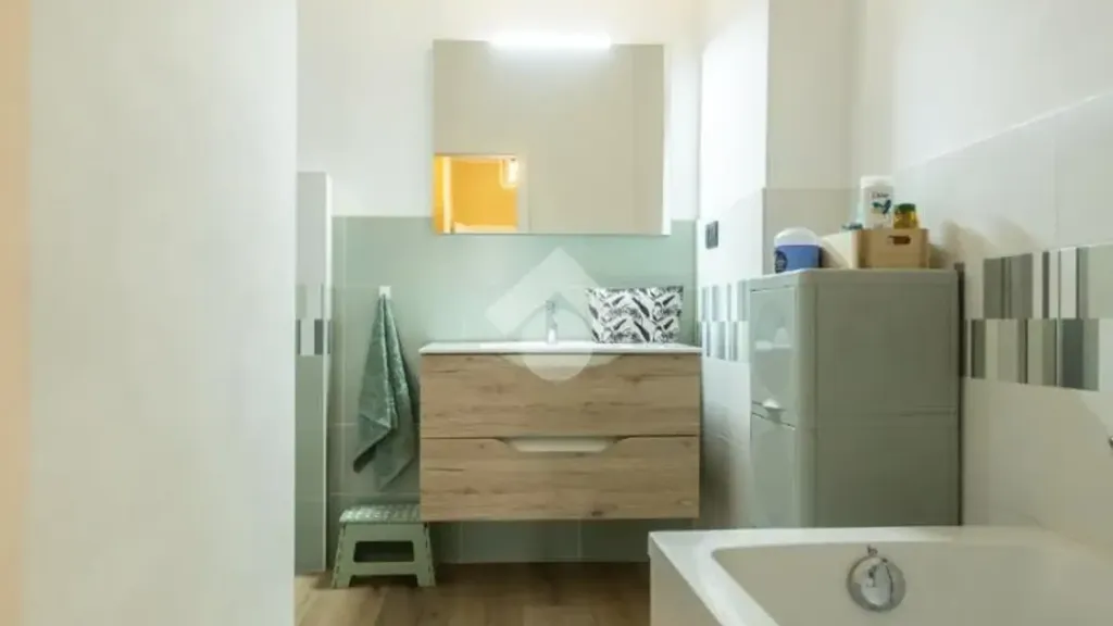 Salles de bain - Modernised Apartment with Balcony in Turin