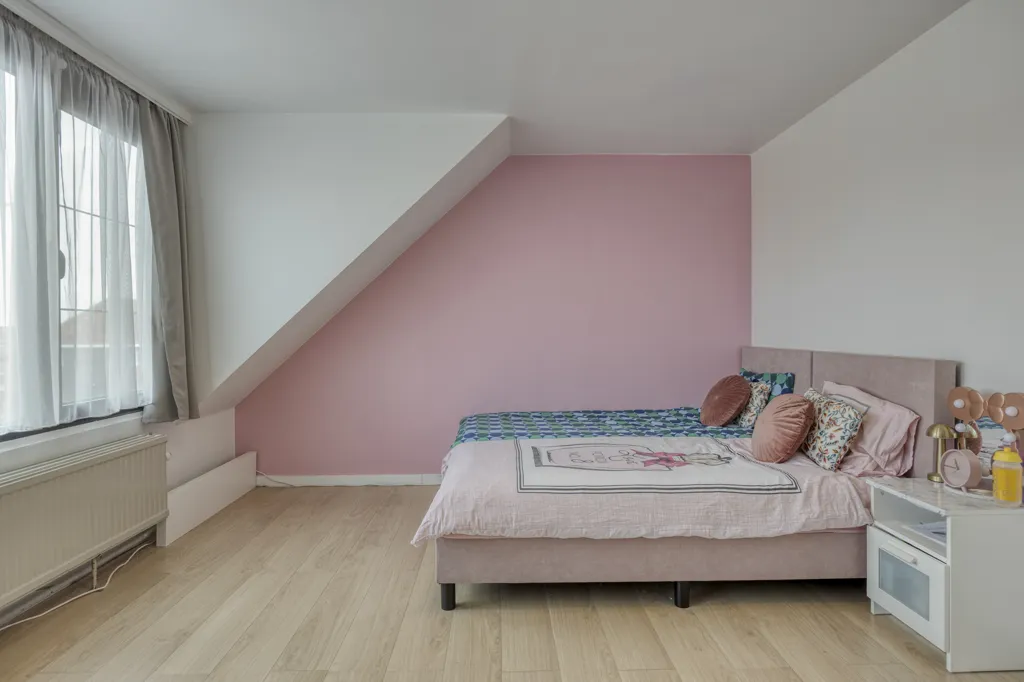 Chambres - Appartement avec Jardin au Rez-de-Chaussée à Gooreind