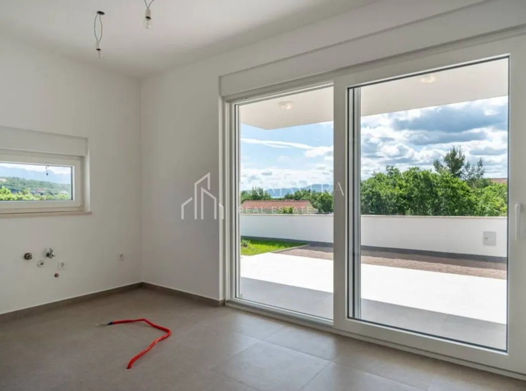 Rooms - Newly Built House with Sea View in Posedarje