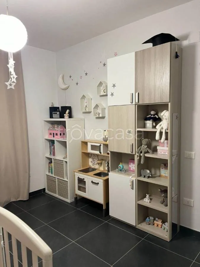 Chambres - Rearranged Apartment with Balcony in Aversa