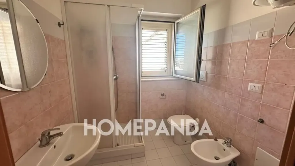 Vannitoad - Modernised Flat with Balcony in Catania