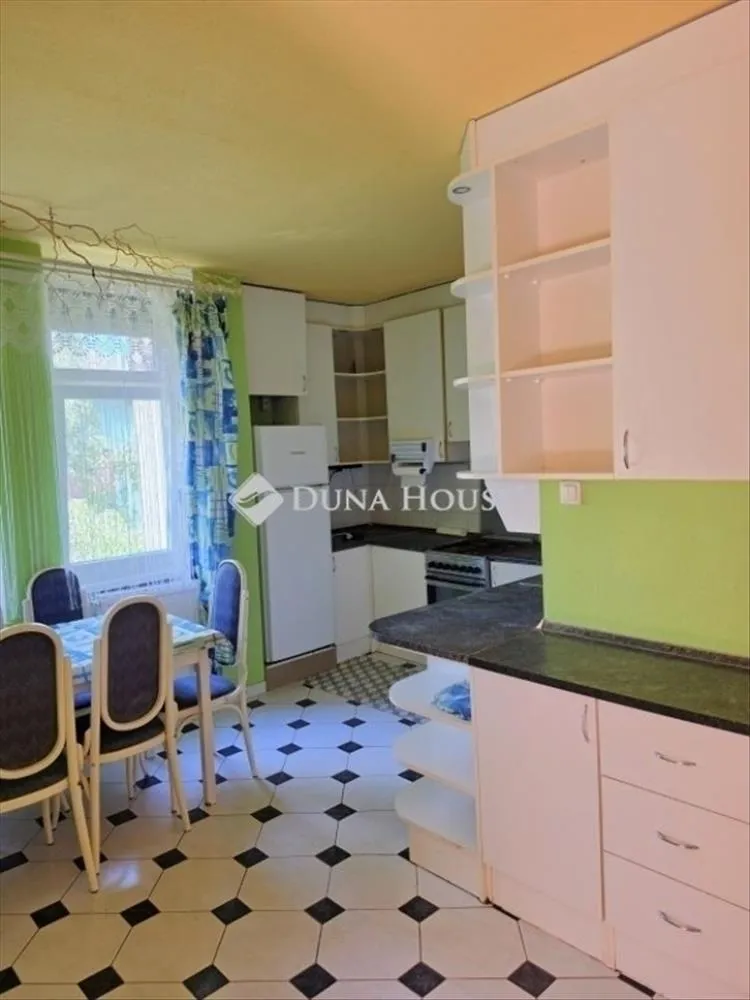 Cucina - Spacious Brick Flat with Balcony in Pécs