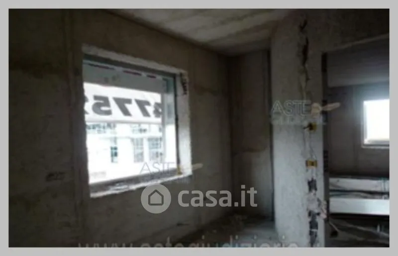 Pièces - Apartment with Balcony and Terrace in Avigliano