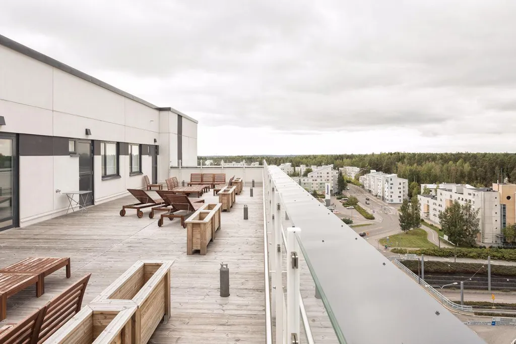 Terrasse - Studio Apartment with Glazed Balcony in Rastila