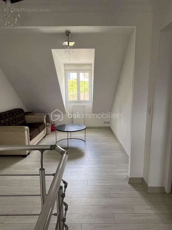 Stanze - House with Independent Apartment in Quiet Area