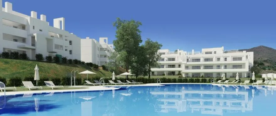 Piscine - Contemporary Apartment with Golf Views in Mijas Costa