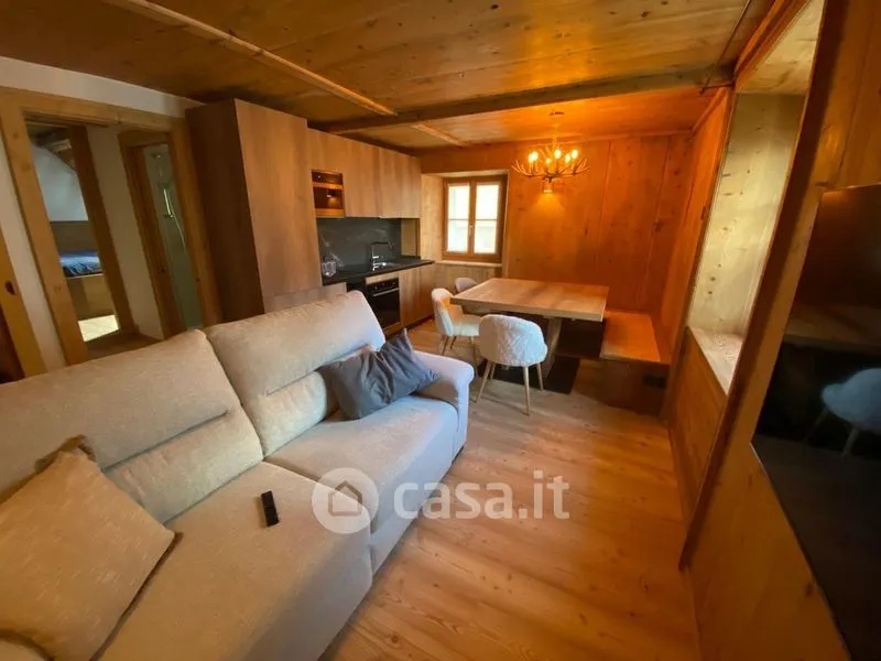 Elutuba - Rustic Trilocale with Mountain View in Valdidentro