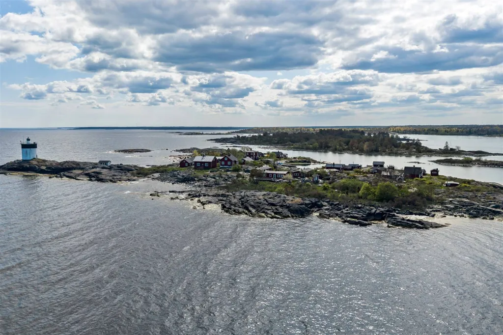 5-toaline maja asukohas Norrtälje kommun