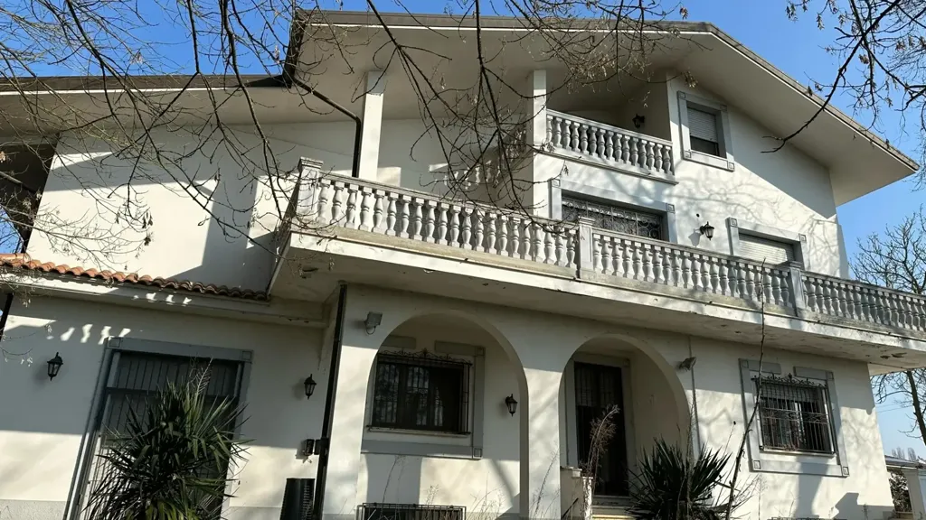 facade