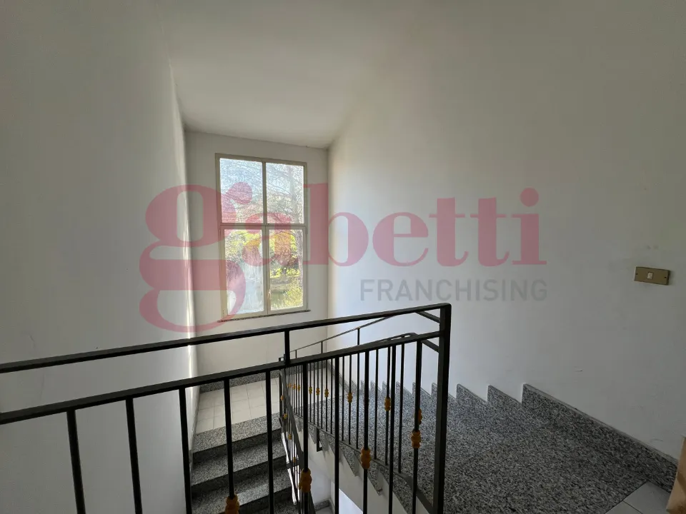 Pièces - Mansard Apartment with Terraces in Telese Terme