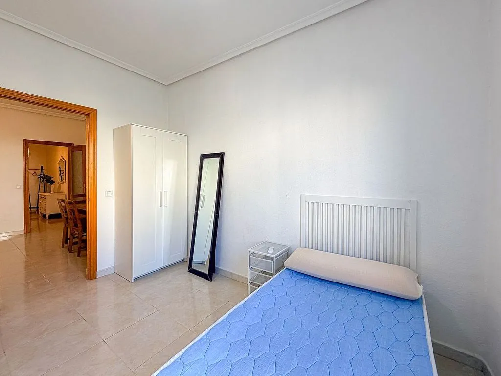 Chambres - Furnished Flat with Metro Access in Bernabéu