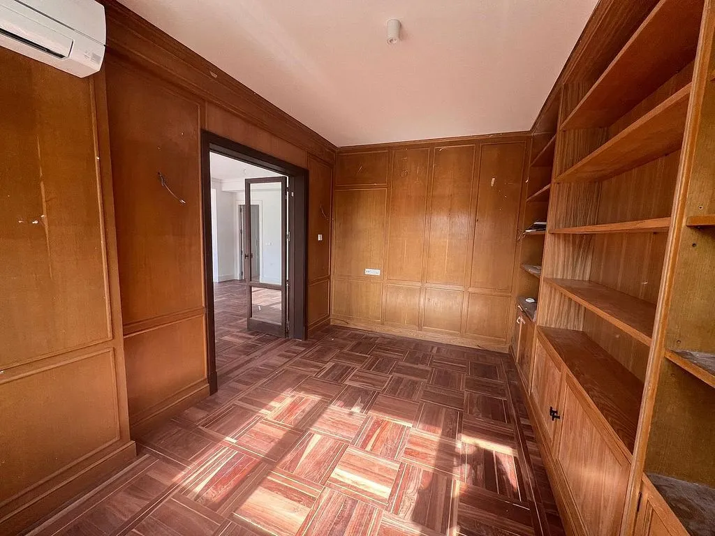 Rooms - Apartment with Terrace in Chamartín