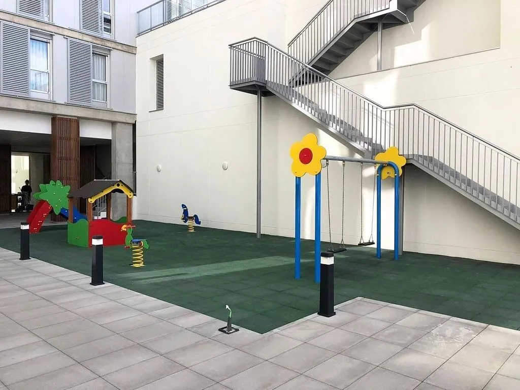 Aed - Modern Flat with Pool in Malilla, Valencia