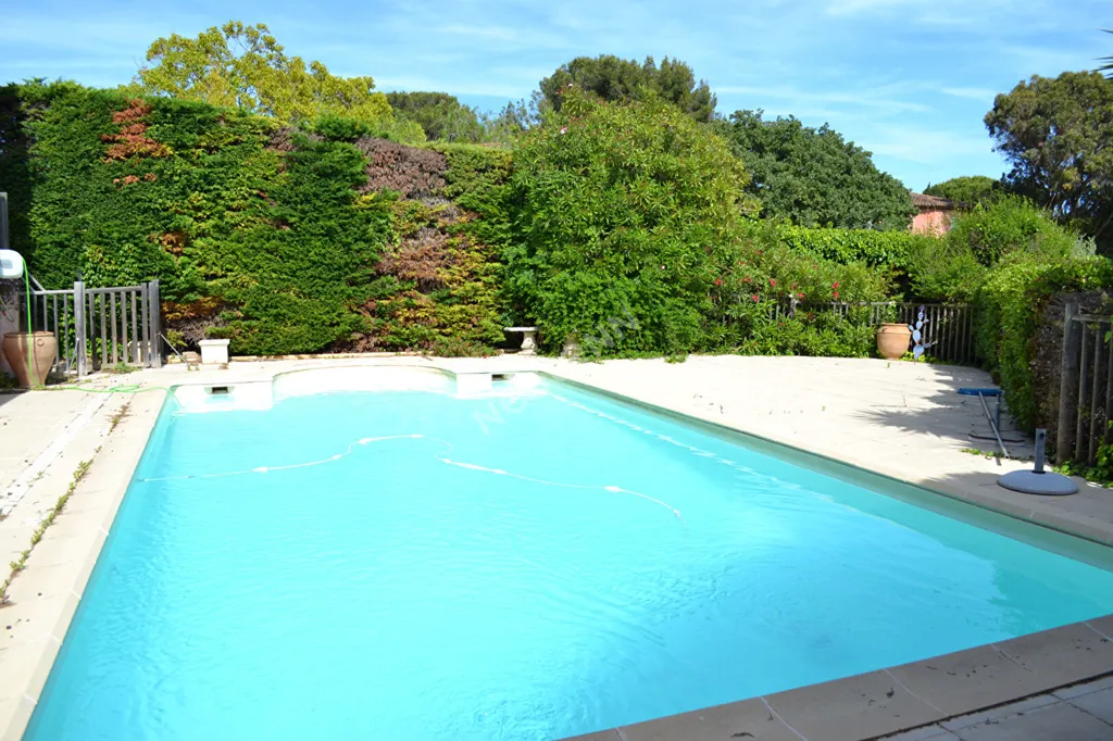 Piscina - Villa with Panoramic Sea View in Carqueiranne