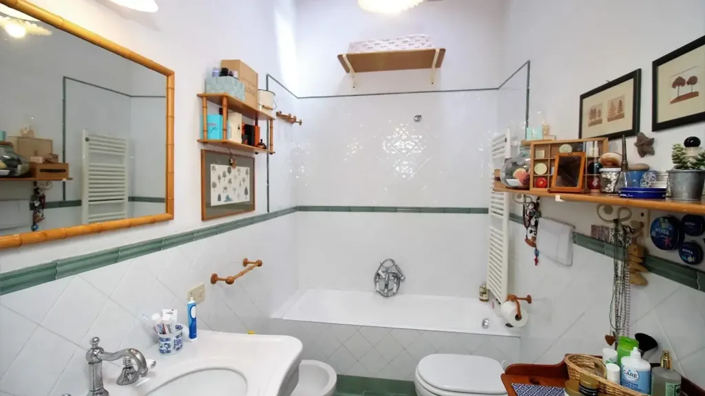 Salles de bain - Renaissance Villa Apartment in Siena