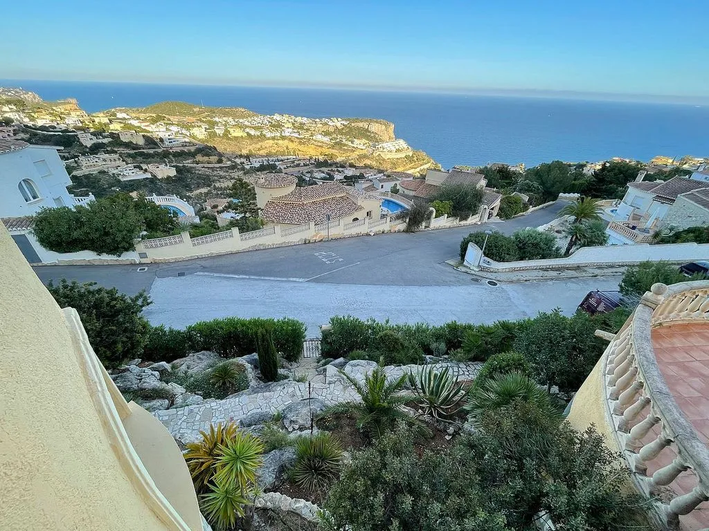 Balcon - Traditional Villa with Sea View in Cumbre del Sol
