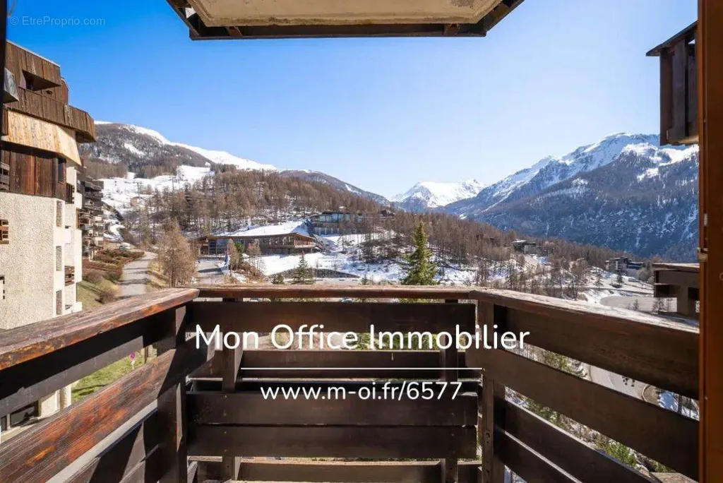 Rõdu - Renovated Apartment with Mountain View in Les Orres