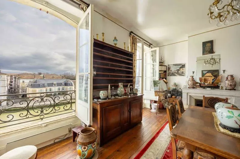 Salle à manger - Appartement avec Vue sur la Nive à Bayonne