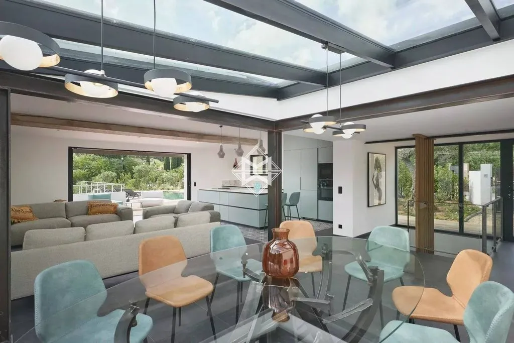 Salle à manger - Villa Luxueuse avec Piscine à La Croix-Valmer