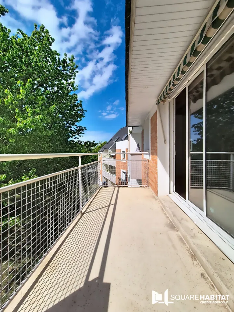 Rõdu - Renovated Duplex with Balcony in Vannes