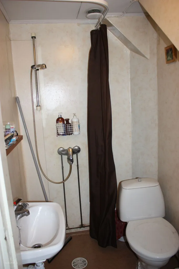 Vannitoad - Spacious Apartment near Turku University