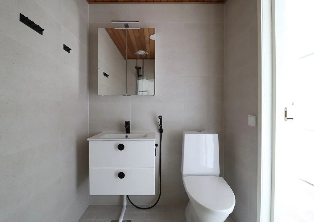 Bagni - Modern Flat with Parking in Pitkämäki, Turku