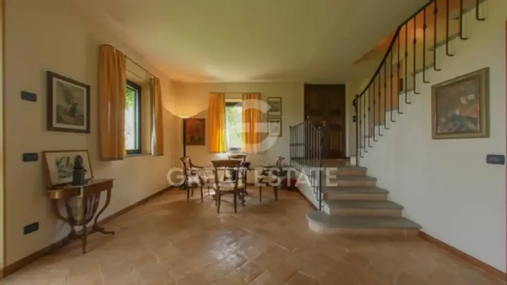 Esik - Restored Villa with Pool in Cetona, Tuscany