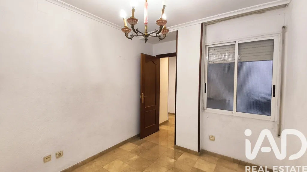 Rooms - Apartment with Central Location in Alicante