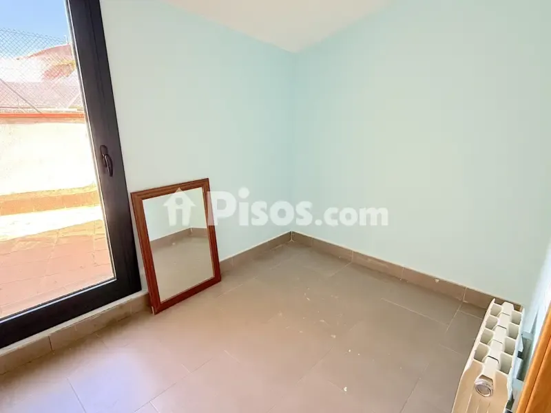 Pièces - Duplex with Terrace in Rubí, Ca N'Oriol