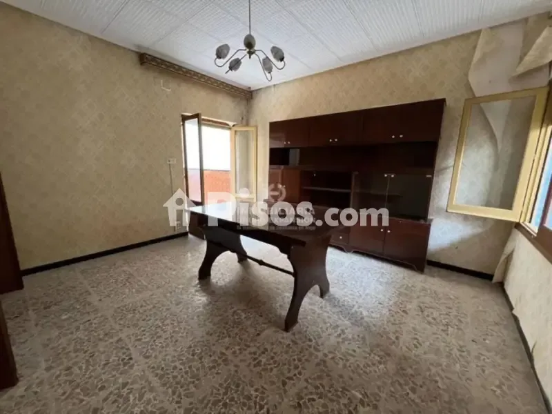 Kabinet - Señorial Chalet with Large Plot in La Romana