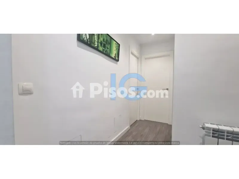 Hallway - 4-bedroom apartment in ES