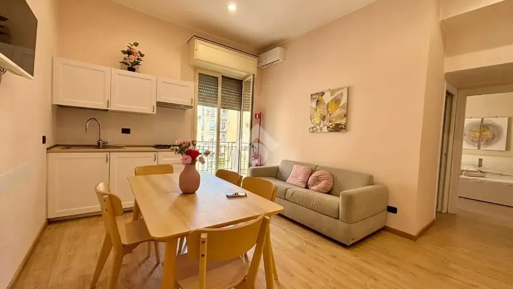 Salle à manger - Modern Flat with Balconies in Poggioreale, Naples
