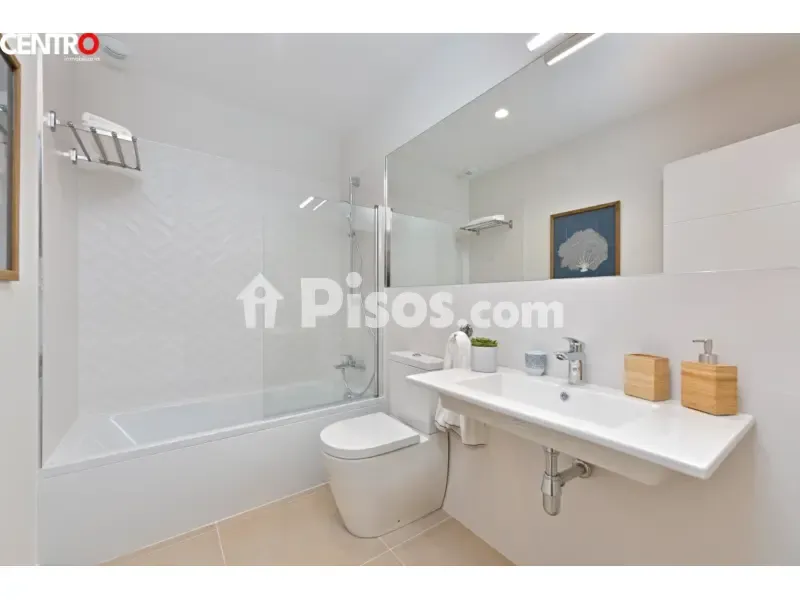 Bathrooms - Apartment with Terrace in La Zubia Centre