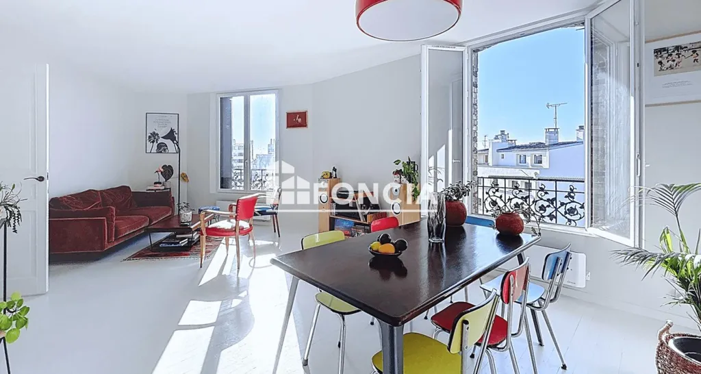 Salle à manger - Appartement Charme Ancien avec Vue Dégagée à Romainville