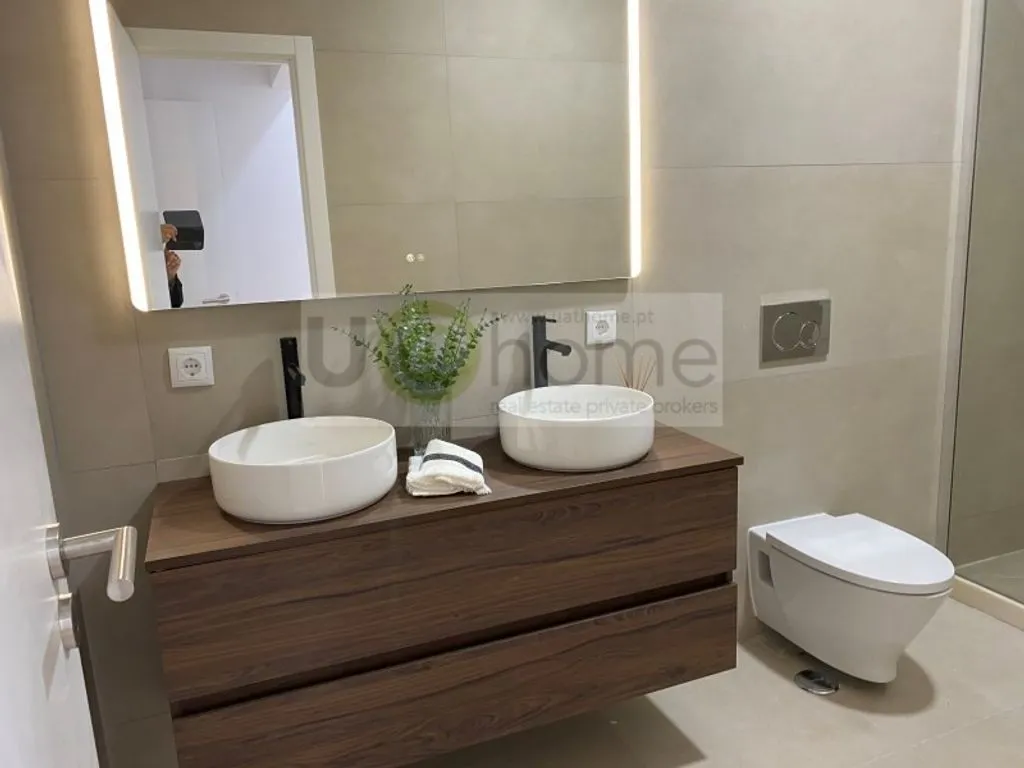 Salles de bain - Luxury Apartment with Balcony in Lisbon
