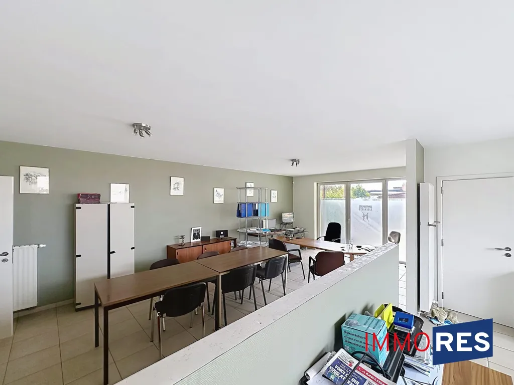 Söögituba - Office-Converted Apartment with Garden in Juprelle