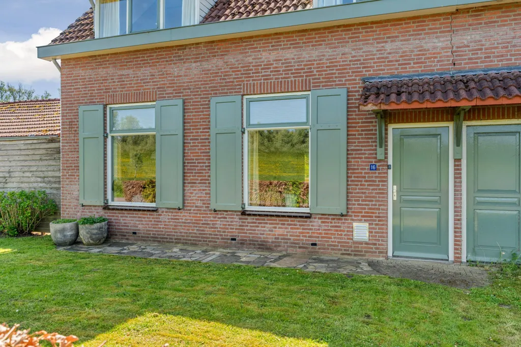 Välivaade - Two-Storey House with Garden in Ooijpolder