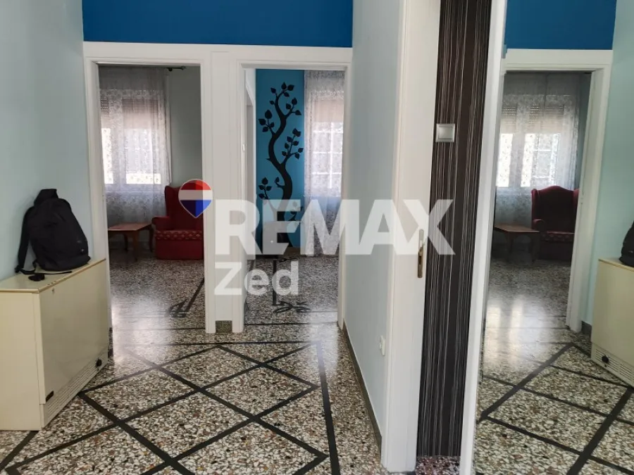Esik - Apartment with Balcony in Piraeus, Tabouria