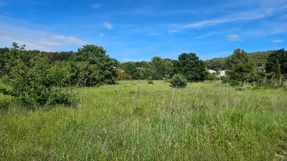 Jardin - Maison à Construire avec Garage à Lauris